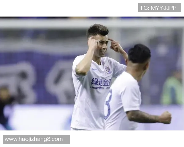 广州与上海绿地的激烈对决谁能在这场较量中笑到最后 广州与上海绿地的激烈对决谁能在这场较量中笑到最后