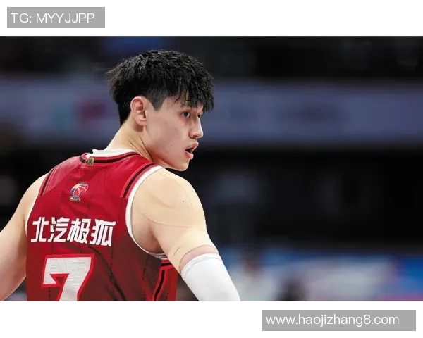 曾凡博的篮球之路：从青涩少年到职业赛场的崭露头角与未来展望