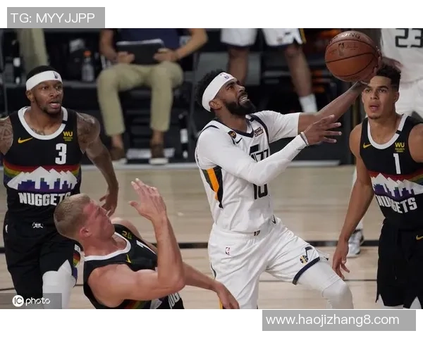 爵士与掘金激战正酣文字直播全程回顾与精彩瞬间分析 爵士与掘金激战正酣文字直播全程回顾与精彩瞬间分析